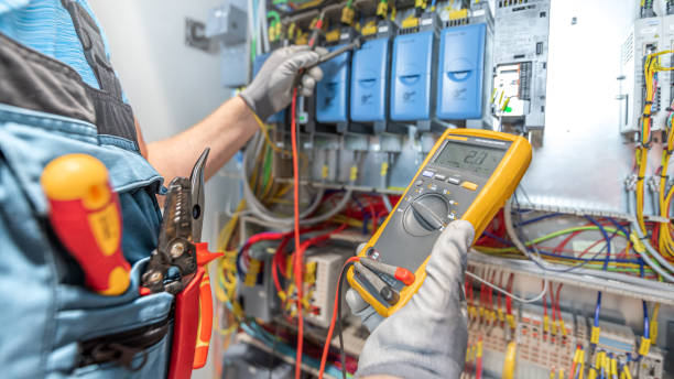 Best Affordable Emergency Electrician  in Spencer, IN